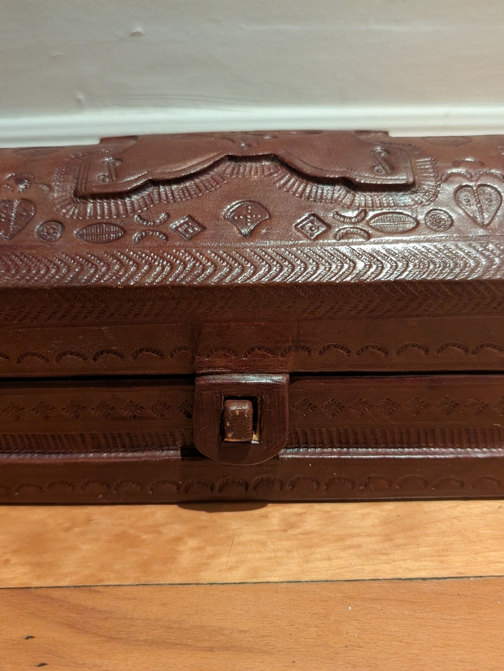 vintage, hand-tooled Moroccan leather jewelry box